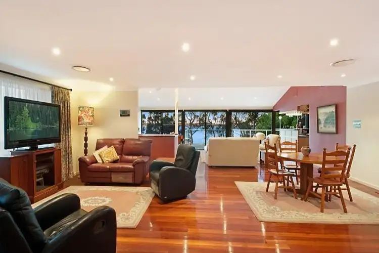 Second view of Homely house listing, 87 Malvina Parade, Lake Haven NSW 2263