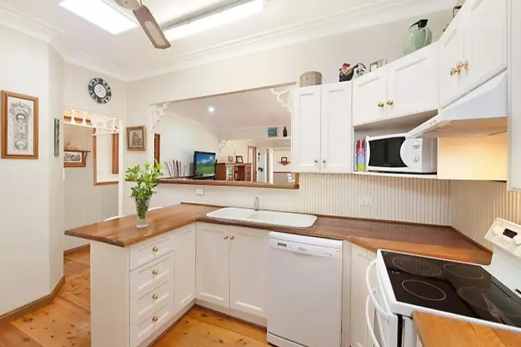 Fourth view of Homely house listing, 54 Malvina Parade, Lake Haven NSW 2263