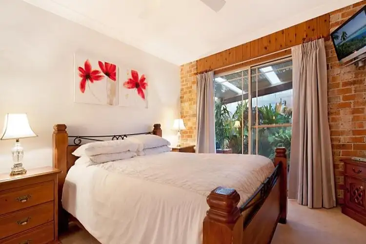 Fifth view of Homely house listing, 37 Glading Close, Lake Haven NSW 2263