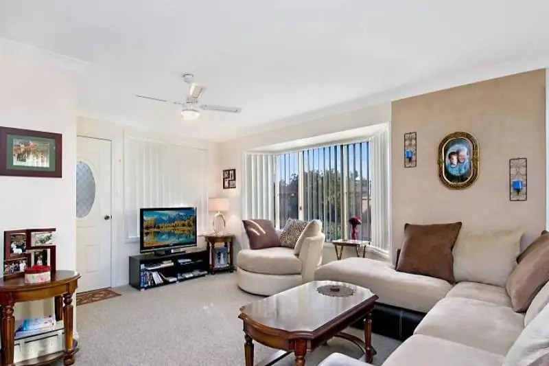 Main view of Homely villa listing, 1/96 Gorokan Drive, Lake Haven NSW 2263