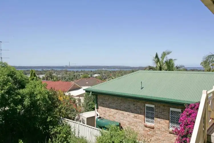 Fifth view of Homely house listing, 39 Christopher Crescent, Lake Haven NSW 2263