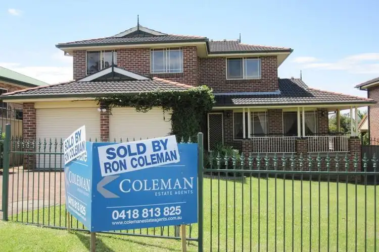 35 Christopher Crescent, Lake Haven NSW 2263