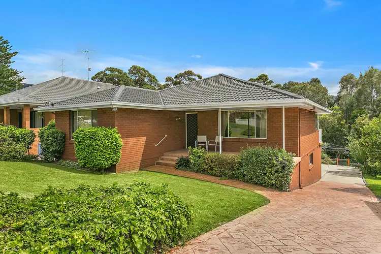 38 Hutton Avenue, Bulli NSW 2516