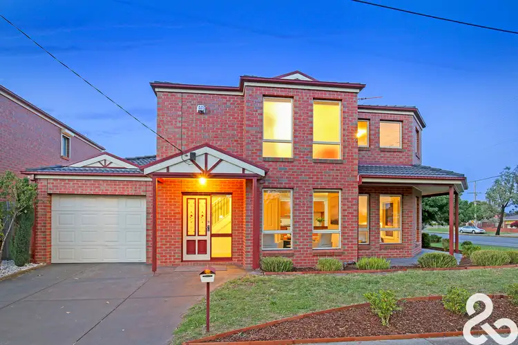 8 Maple Street, Lalor VIC 3075