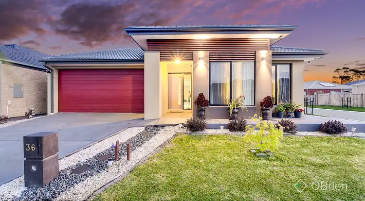 36 Mickleham Drive, Cranbourne North VIC 3977