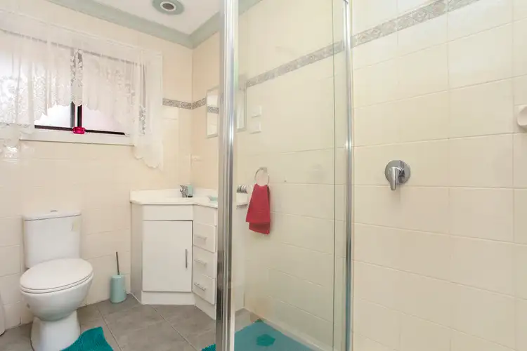 Seventh view of Homely house listing, 4 Gidgee Court, Keilor Downs VIC 3038