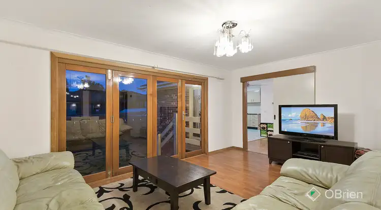 Third view of Homely house listing, 1 Plumpton Court, Endeavour Hills VIC 3802