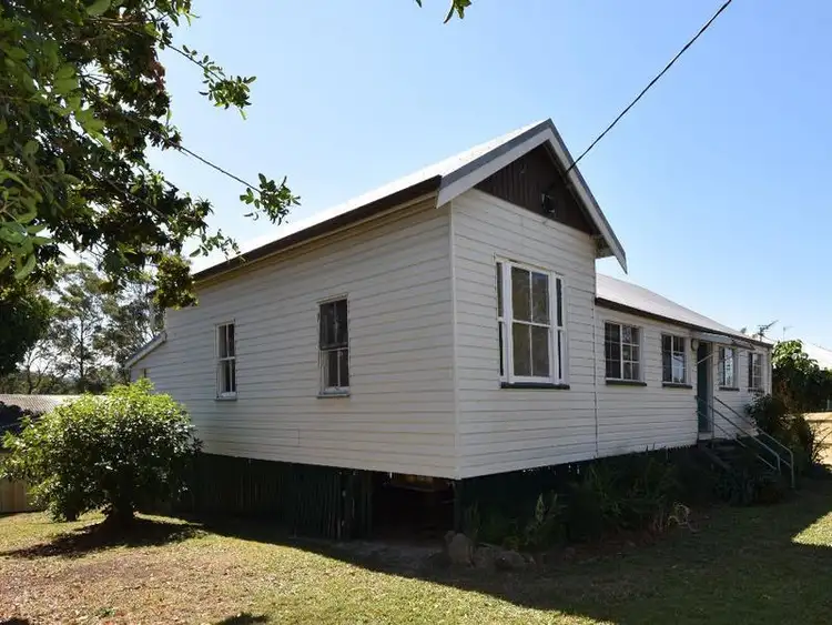 32 Netherton Street, Nambour QLD 4560