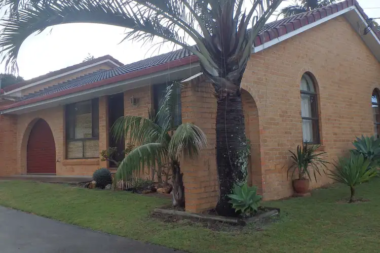 1/40 Pacific Crescent