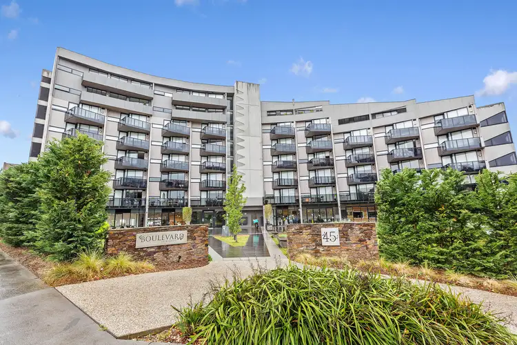 218/45 Edgewater Boulevard, Maribyrnong VIC 3032