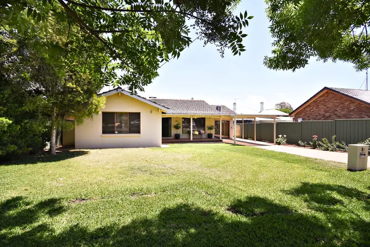 9 Gundarra Street, Dubbo NSW 2830