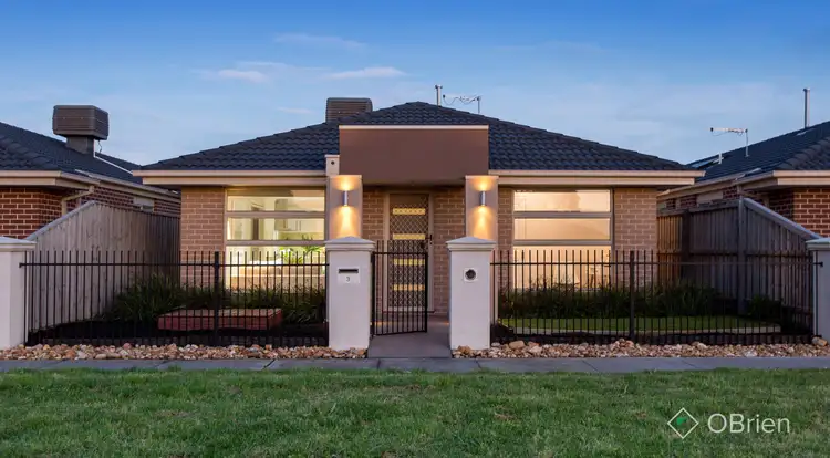 3 Fantail Lane, Pakenham VIC 3810