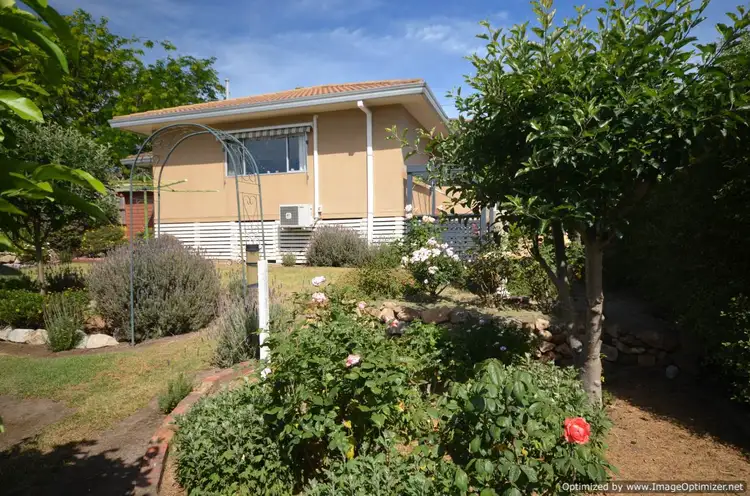 2 Dickeson Lane, Lucknow VIC 3875