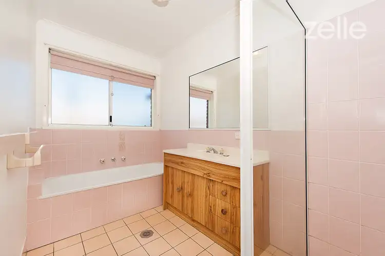 Sixth view of Homely townhouse listing, 1/46 La Fontaine Avenue, Lavington NSW 2641