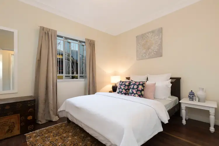 Fifth view of Homely house listing, 28 Peterson Street, Woolloongabba QLD 4102