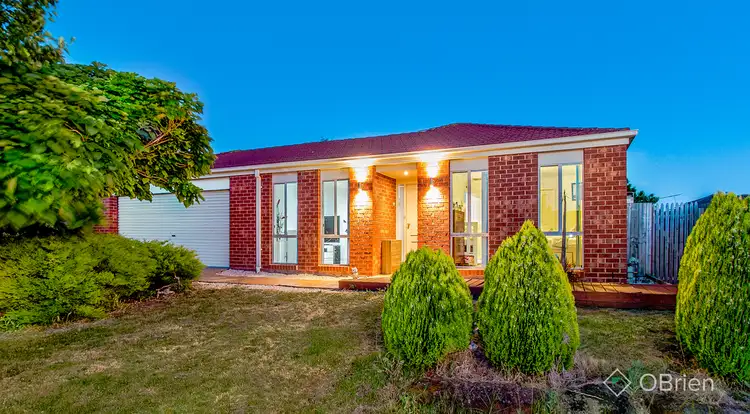 12 Jarvis Close, Narre Warren South VIC 3805
