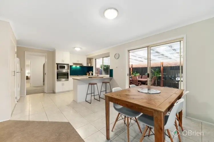 Fourth view of Homely house listing, 6 Illowra Court, Berwick VIC 3806