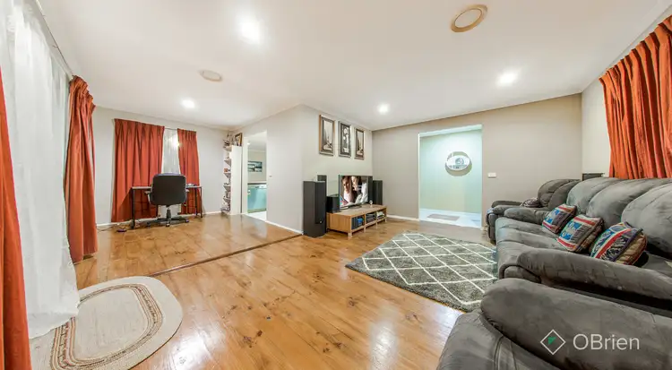68 Hinrichsen Drive, Hallam VIC 3803