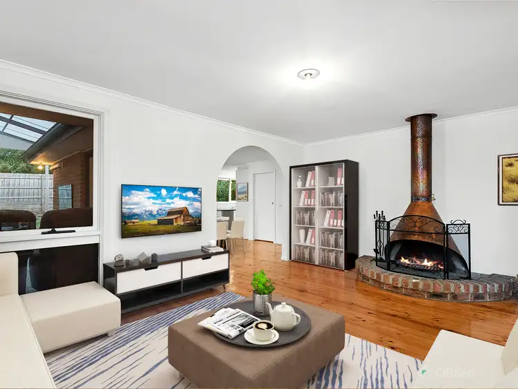 Second view of Homely house listing, 2 Barker Court, Endeavour Hills VIC 3802