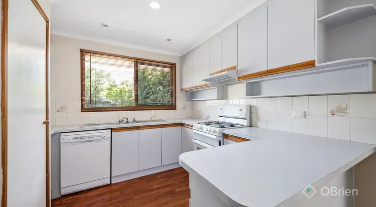 Fifth view of Homely house listing, 7 Jamela Court, Cranbourne VIC 3977
