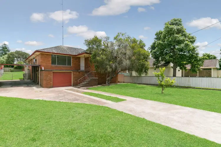 98 South Street, Telarah NSW 2320