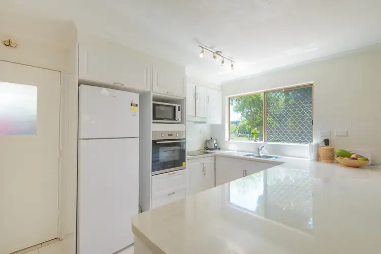 Fourth view of Homely unit listing, 2/37-39 Thomas Street, Noosaville QLD 4566