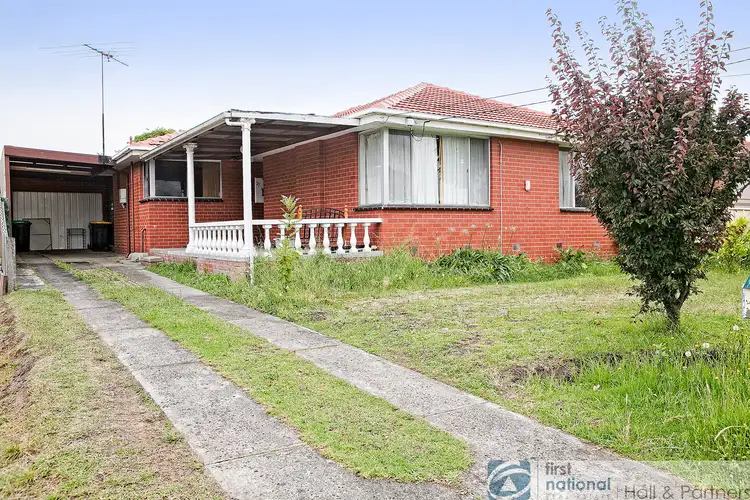 27 First Avenue, Dandenong North VIC 3175