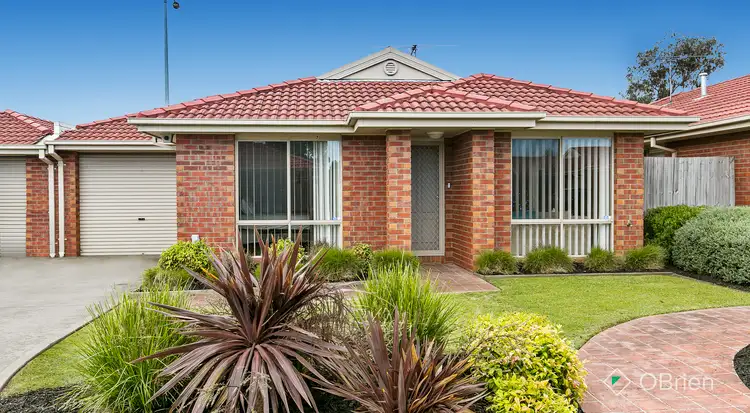 7/11 Coco Parade, Skye VIC 3977