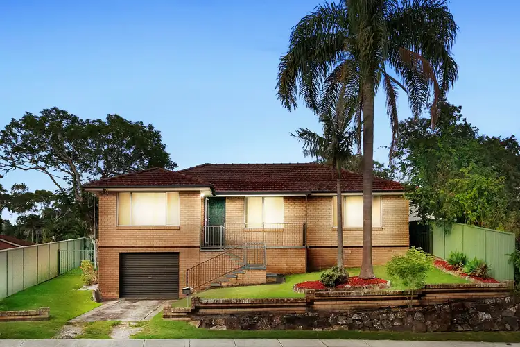 Main view of Homely house listing, 5 Kaye Avenue, Kanwal NSW 2259