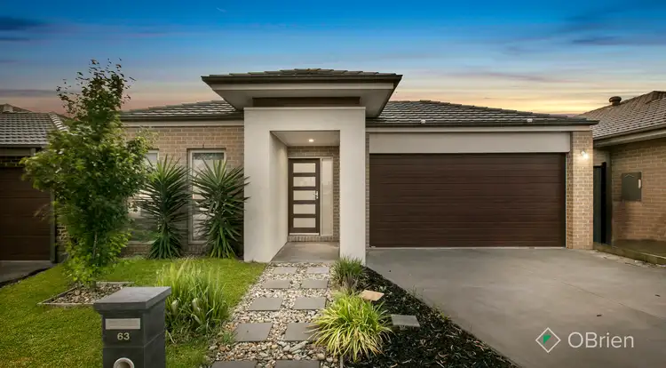 63 Burford Way, Cranbourne North VIC 3977