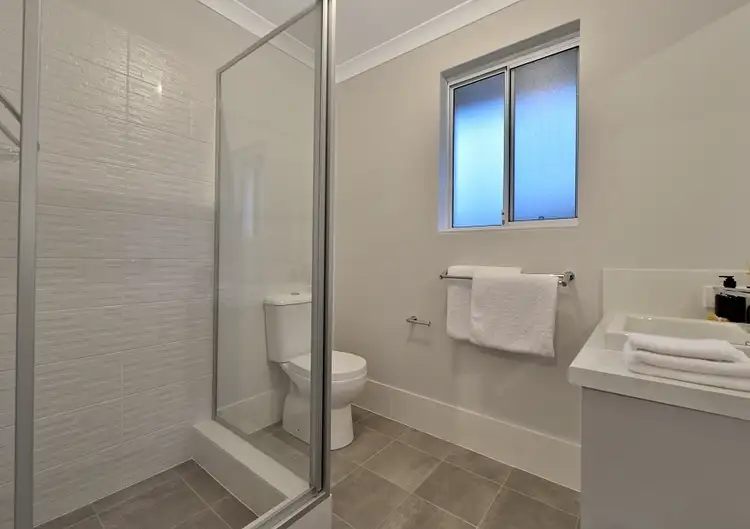 Sixth view of Homely unit listing, 1/10 Cygni Street, Mandurah WA 6210