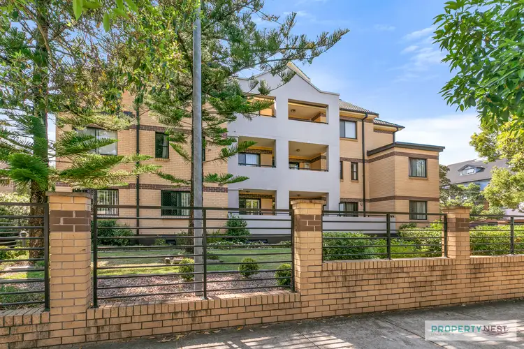 2/33-35 Eastbourne Avenue, Homebush West NSW 2140