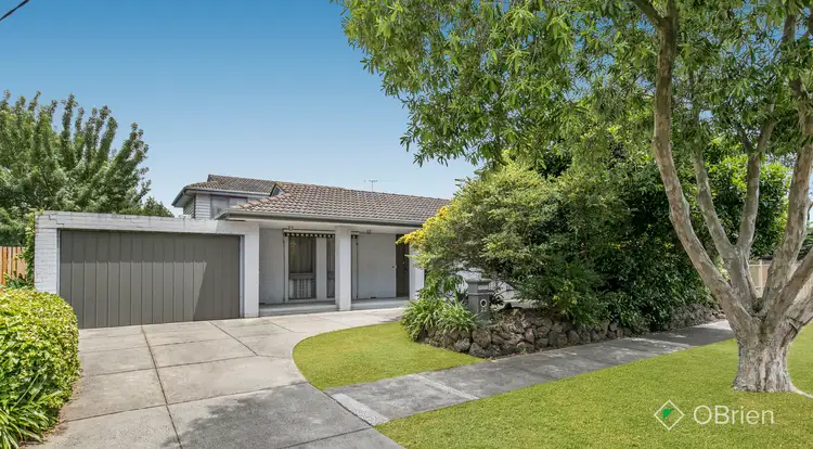 22 Barclay Avenue, Frankston VIC 3199