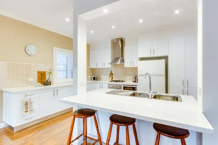 Seventh view of Homely house listing, 3 Hatchford Green, Caroline Springs VIC 3023