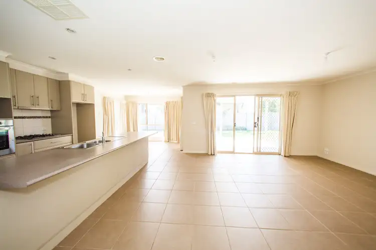 Seventh view of Homely house listing, 11 Sunset Avenue, Echuca VIC 3564