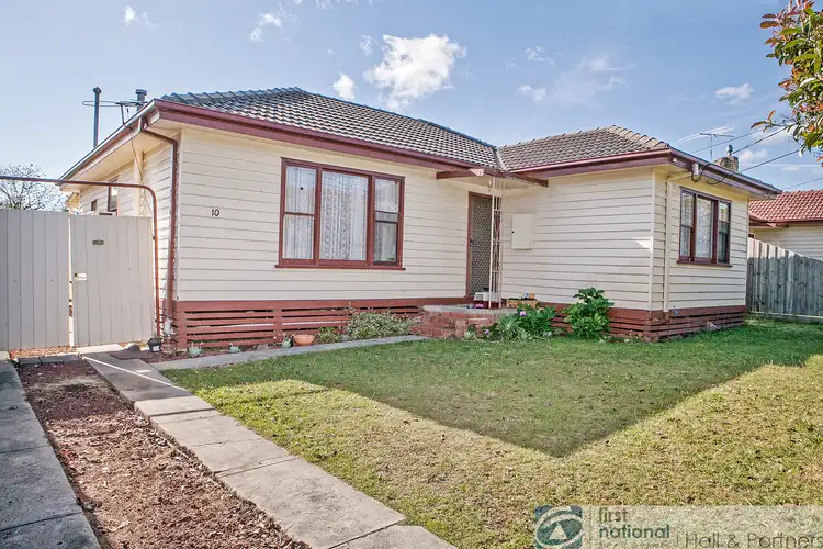 10 Boyd Street, Dandenong North VIC 3175