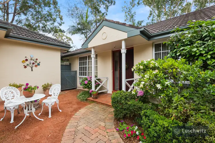 2/28 Woonona Avenue, Wahroonga NSW 2076