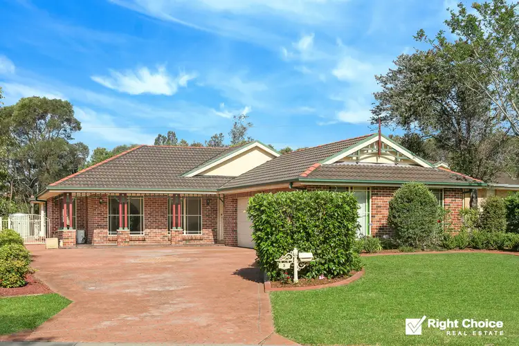 3 Derwent Place, Albion Park NSW 2527