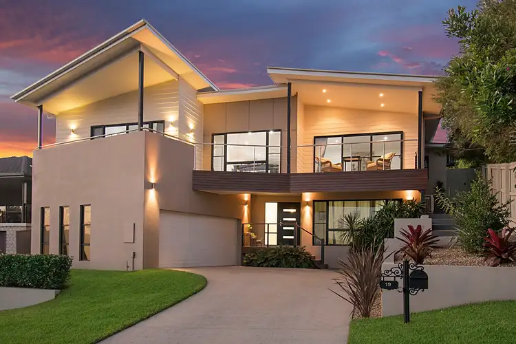 19 Unara Parkway, Cumbalum NSW 2478