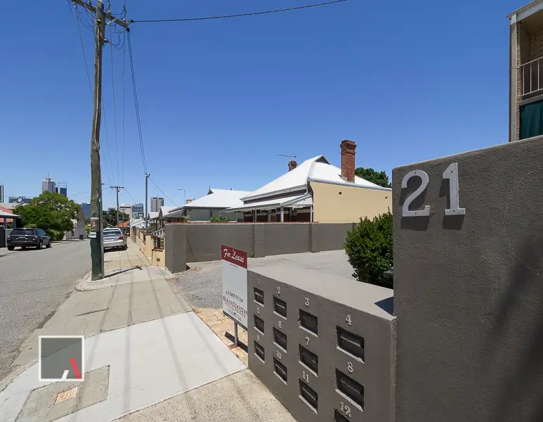 Main view of Homely unit listing, 2/21 Dangan Street, Perth WA 6000