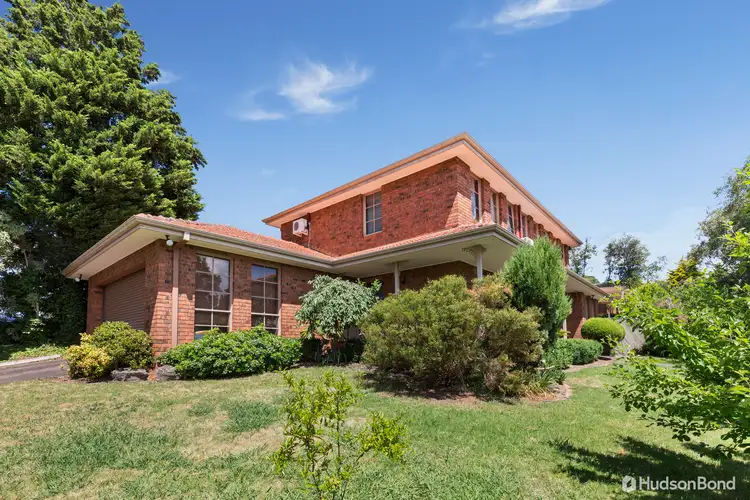 3 Peach Way, Templestowe VIC 3106