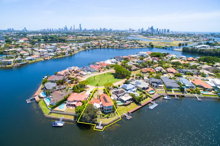 Fourth view of Homely house listing, 124 Port Jackson Boulevard, Clear Island Waters QLD 4226