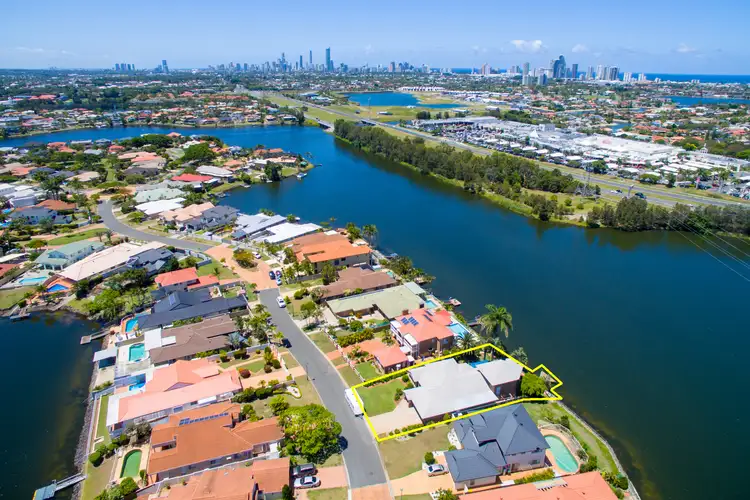 67 Port Jackson Boulevard, Clear Island Waters QLD 4226