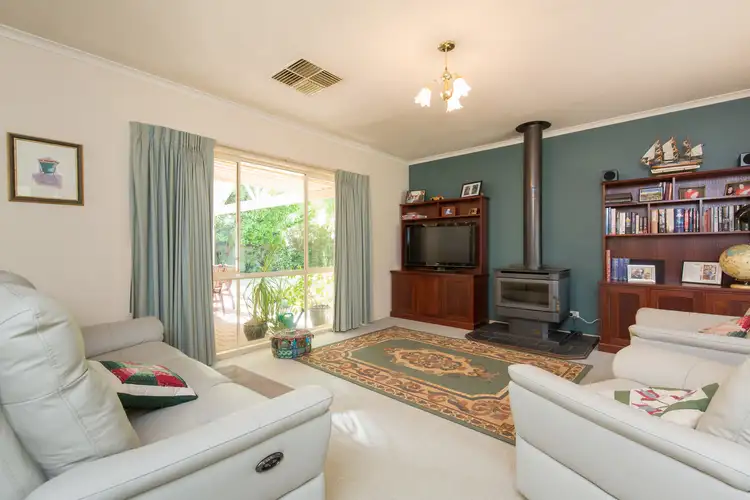 Third view of Homely house listing, 4 Renee Court, Mildura VIC 3500