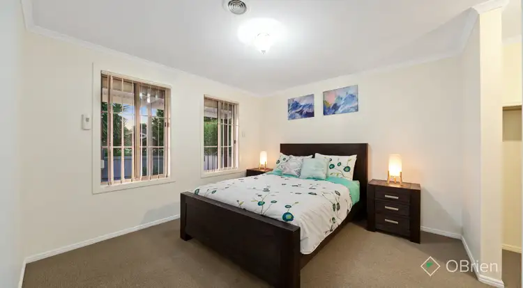 Fifth view of Homely house listing, 20 Michaelia Close, Cranbourne West VIC 3977