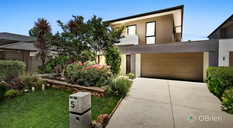 5 Niblick Circuit, Sandhurst VIC 3977
