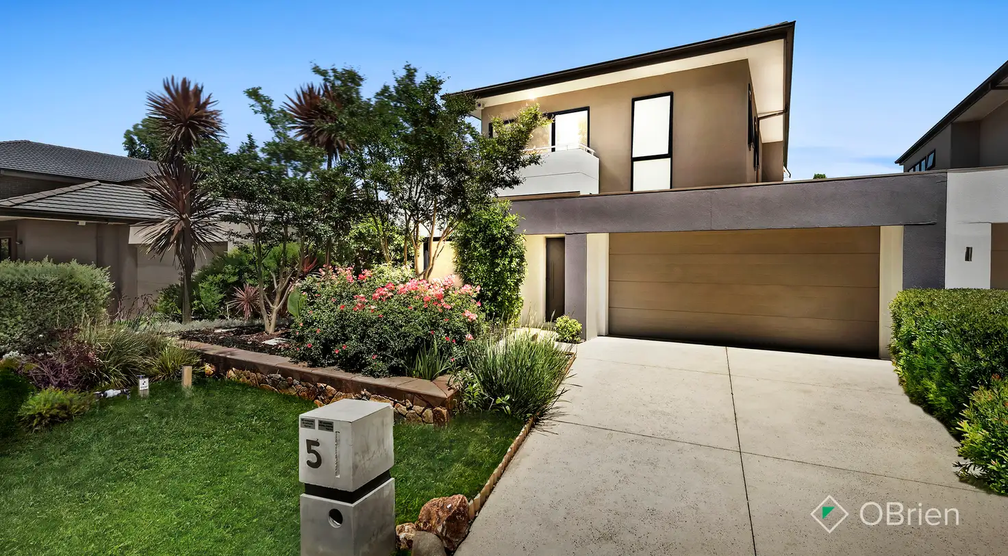Main view of Homely house listing, 5 Niblick Circuit, Sandhurst VIC 3977