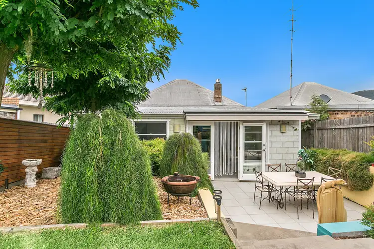 25 Russell Street, Woonona NSW 2517