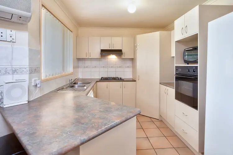 Second view of Homely house listing, 21 Hamilton Place, Wodonga VIC 3690