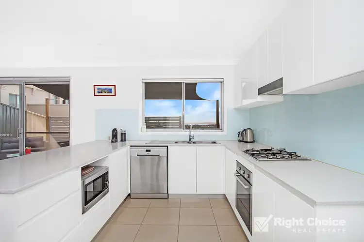 Fourth view of Homely townhouse listing, 3/25 Yarle Crescent, Flinders NSW 2529